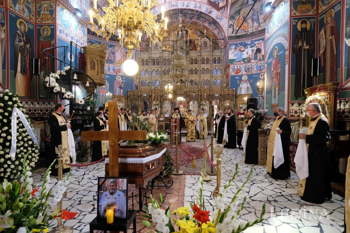 Preotul Marian Constantinescu (1960-2020), slujitor harnic al Bisericii lui Hristos 152794