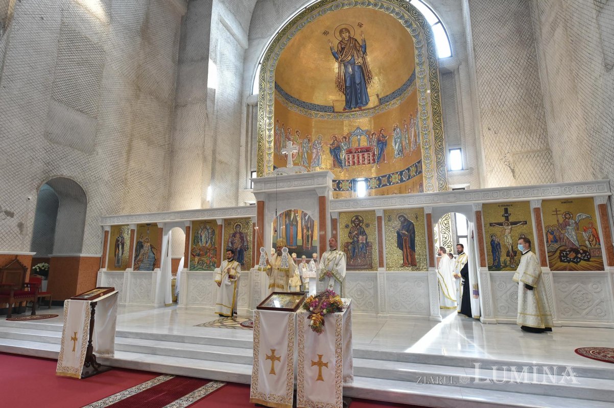 Moment istoric în Episcopia Oradiei 152964