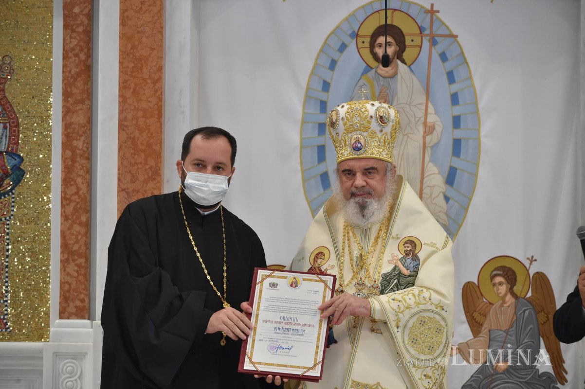 Moment istoric în Episcopia Oradiei 152976