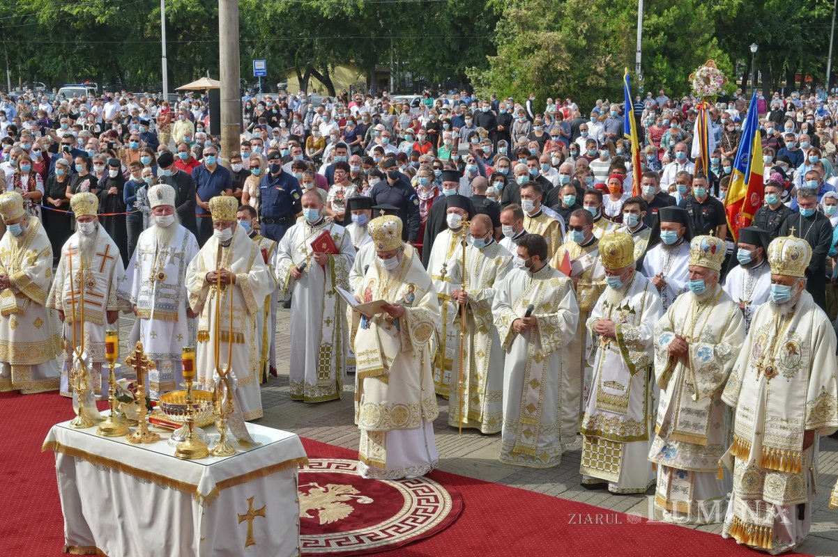 Moment istoric în Episcopia Oradiei 152985
