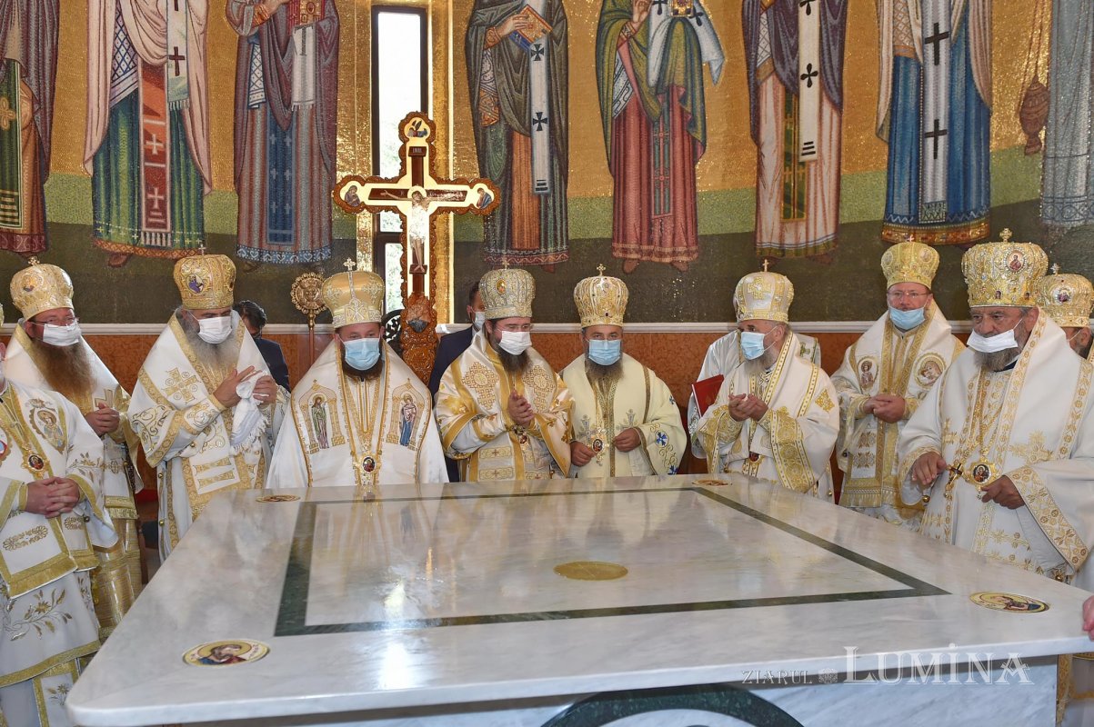 Moment istoric în Episcopia Oradiei 152999