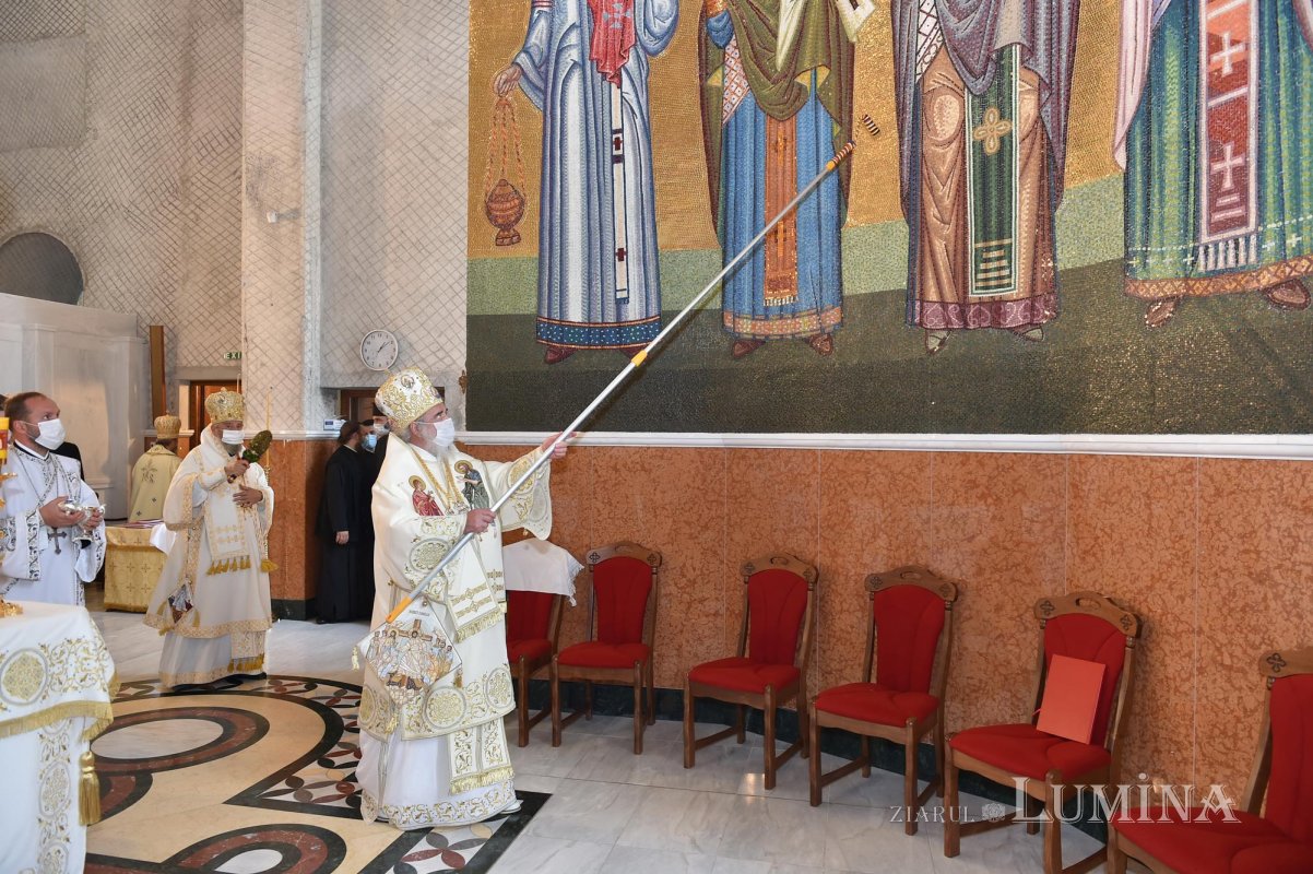 Moment istoric în Episcopia Oradiei 153006