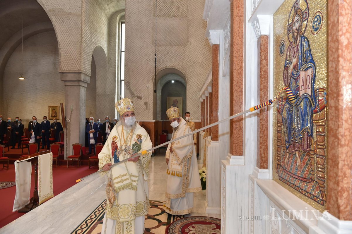 Moment istoric în Episcopia Oradiei 153007