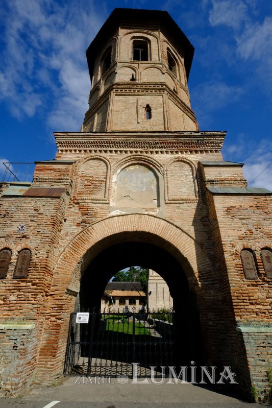 Spiritualitate și istorie la Mănăstirea Brebu 153159