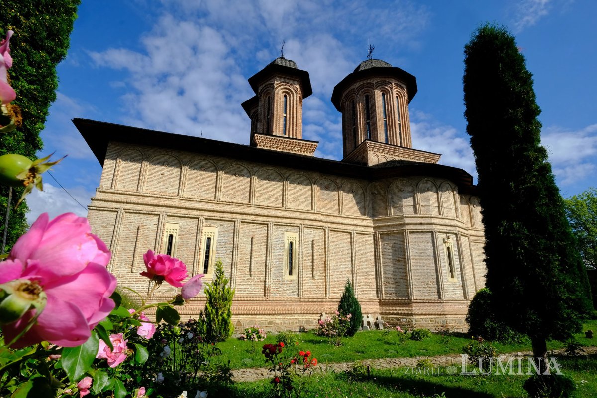 Spiritualitate și istorie la Mănăstirea Brebu 153162