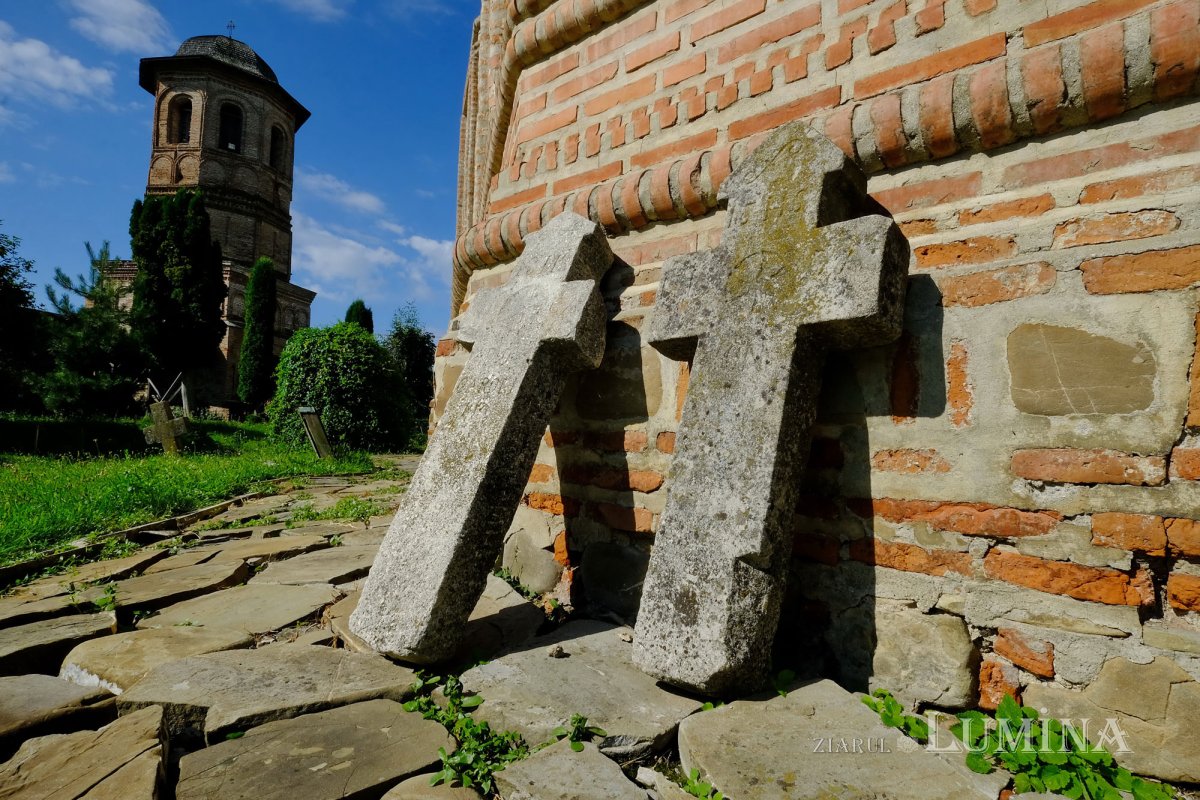 Spiritualitate și istorie la Mănăstirea Brebu 153164