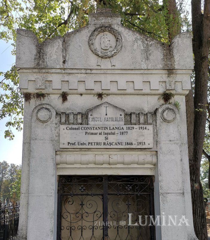 Cimitirul „Eternitatea” din Iași, un muzeu al vieților veșnice 153281
