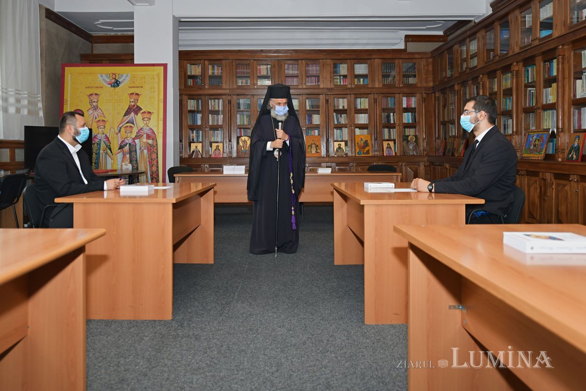 Două ore și jumătate din viața unui ierarh 153382