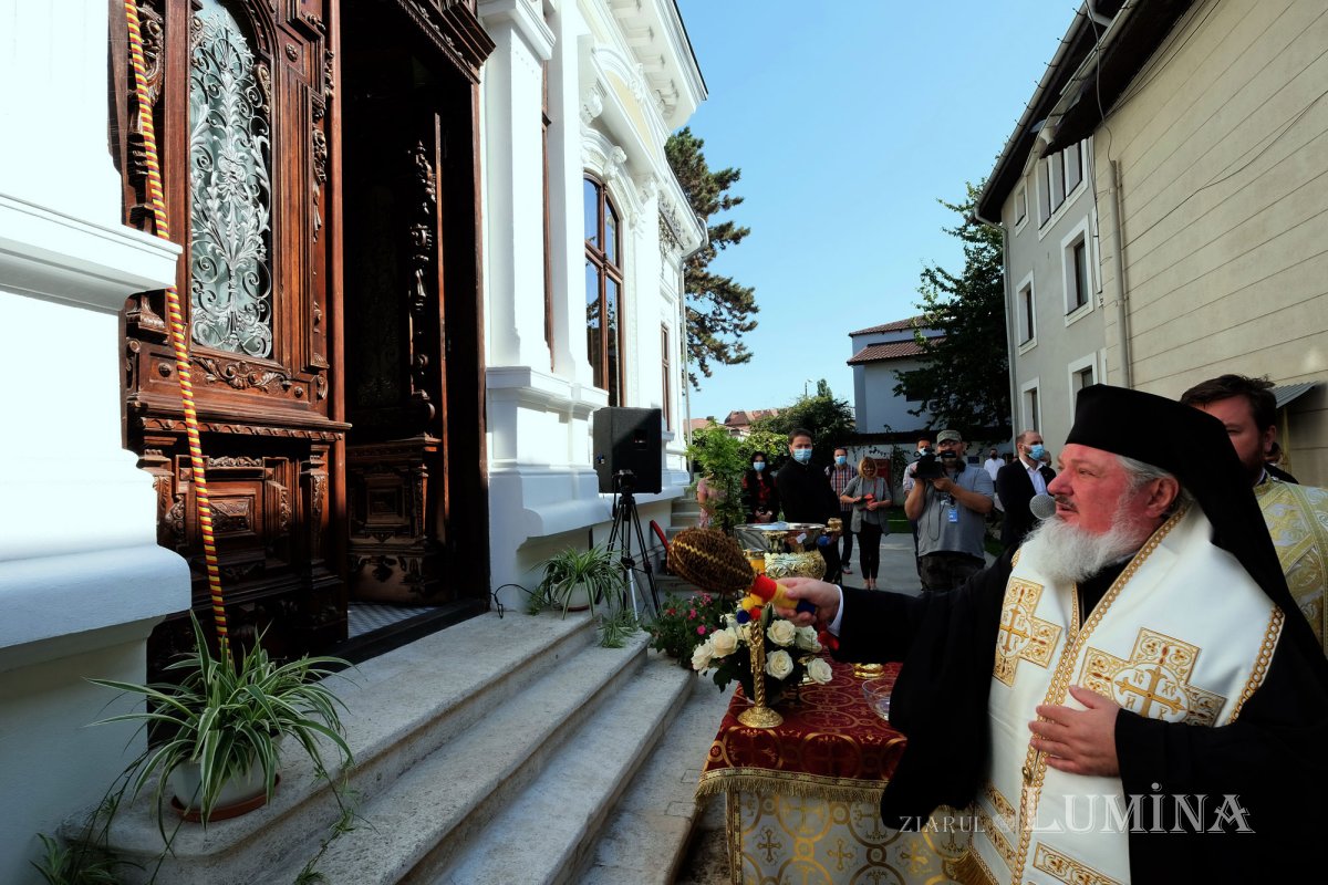 Inaugurarea Centrului cultural „Sfântul Antim” al Protoieriei Ploieşti Nord 153345