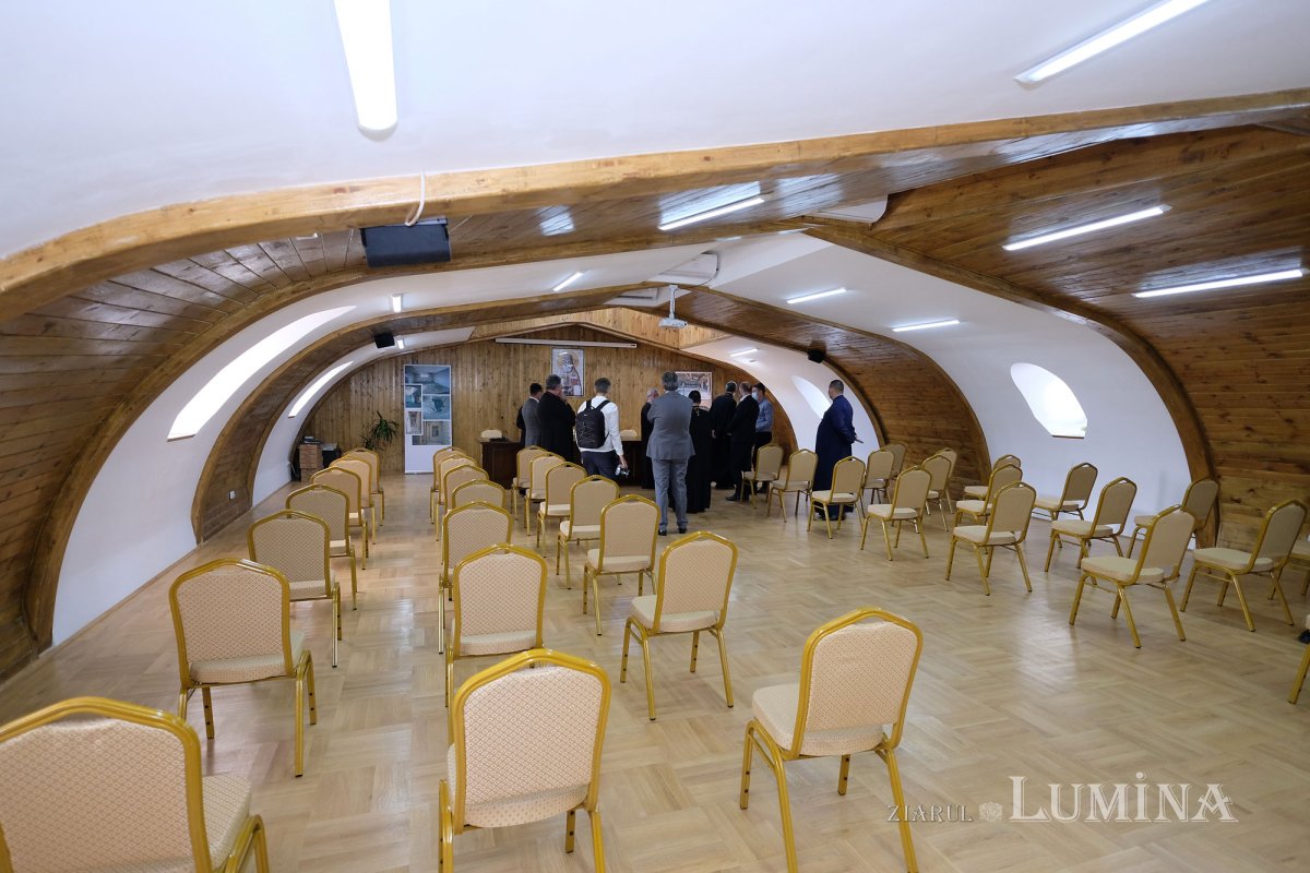 Inaugurarea Centrului cultural „Sfântul Antim” al Protoieriei Ploieşti Nord 153350