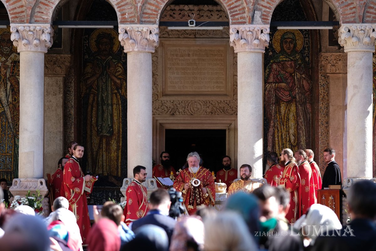 Sfântul Antim Ivireanul, cinstit la ctitoria sa din Bucureşti 153489