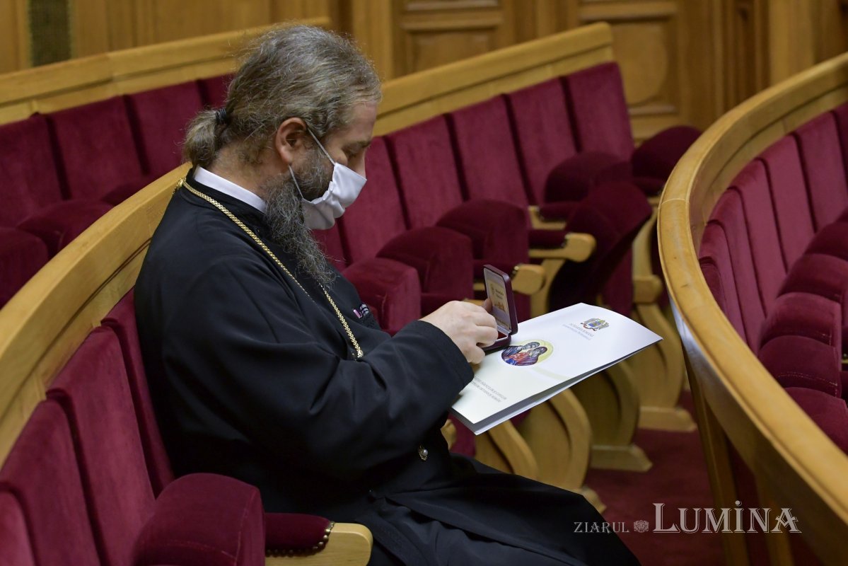 Pastorația familiei azi, dezbătută în ședința Sfântului Sinod  153658