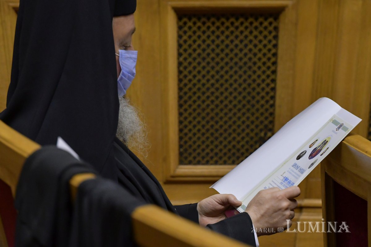 Pastorația familiei azi, dezbătută în ședința Sfântului Sinod  153659