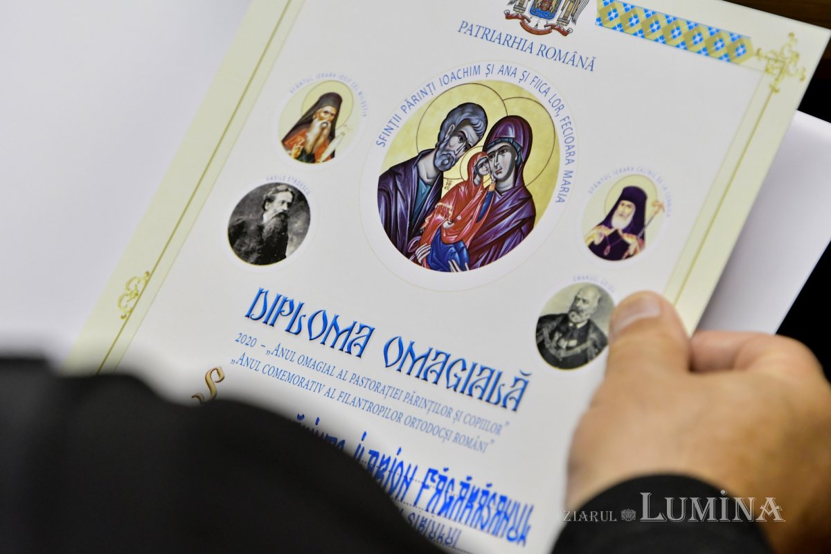 Pastorația familiei azi, dezbătută în ședința Sfântului Sinod  153660