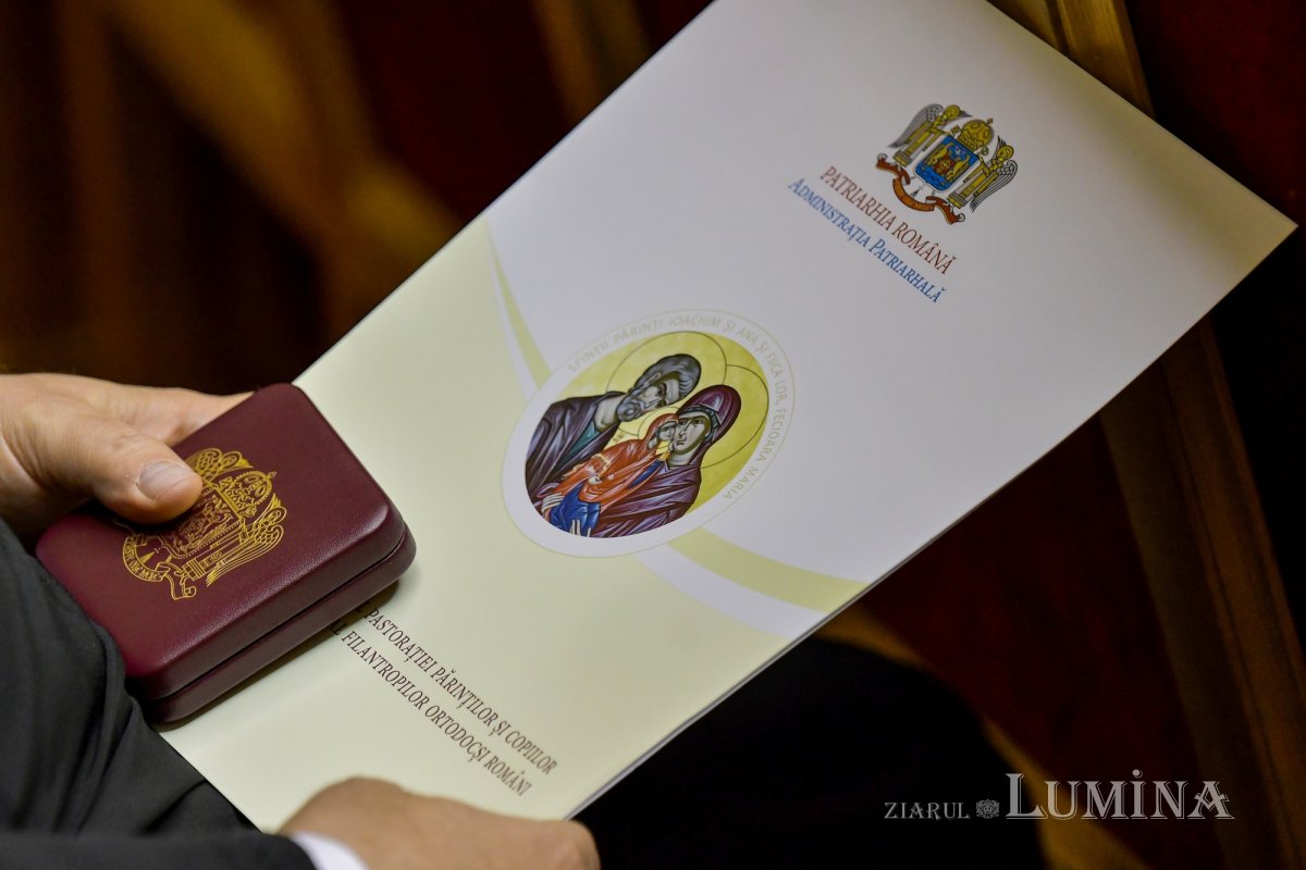 Pastorația familiei azi, dezbătută în ședința Sfântului Sinod  153663