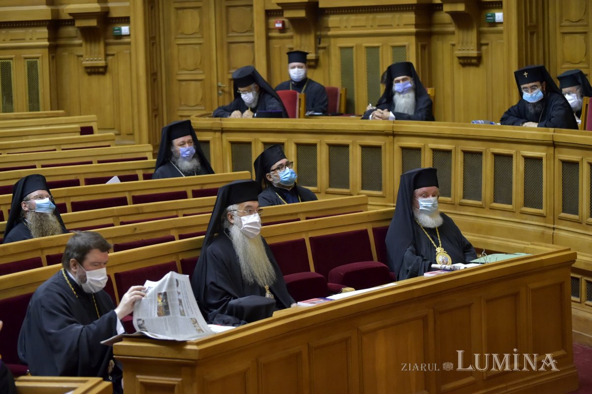 Pastorația familiei azi, dezbătută în ședința Sfântului Sinod  153674