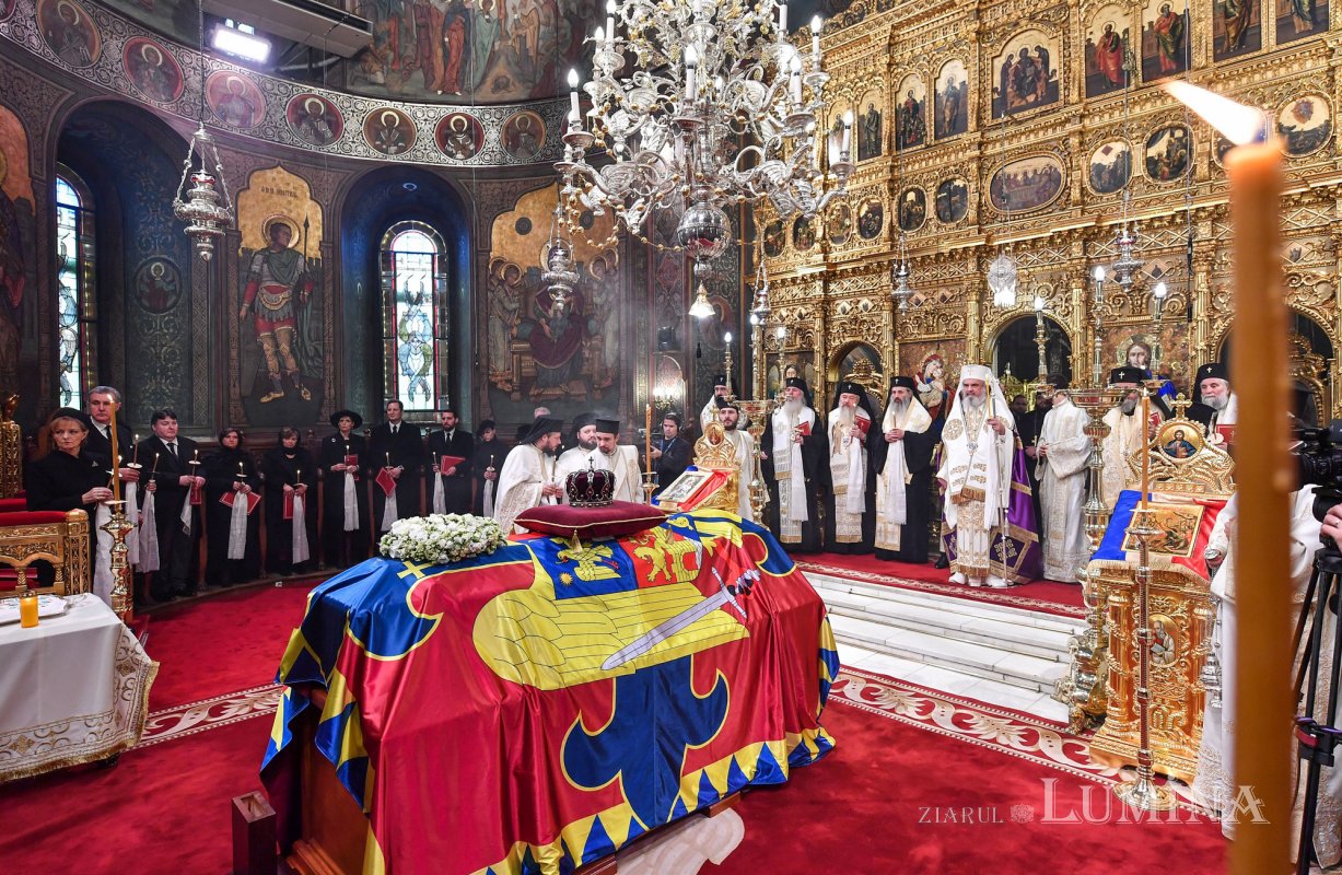 „Se încoronează capul şi se cinsteşte întreaga persoană” 153729