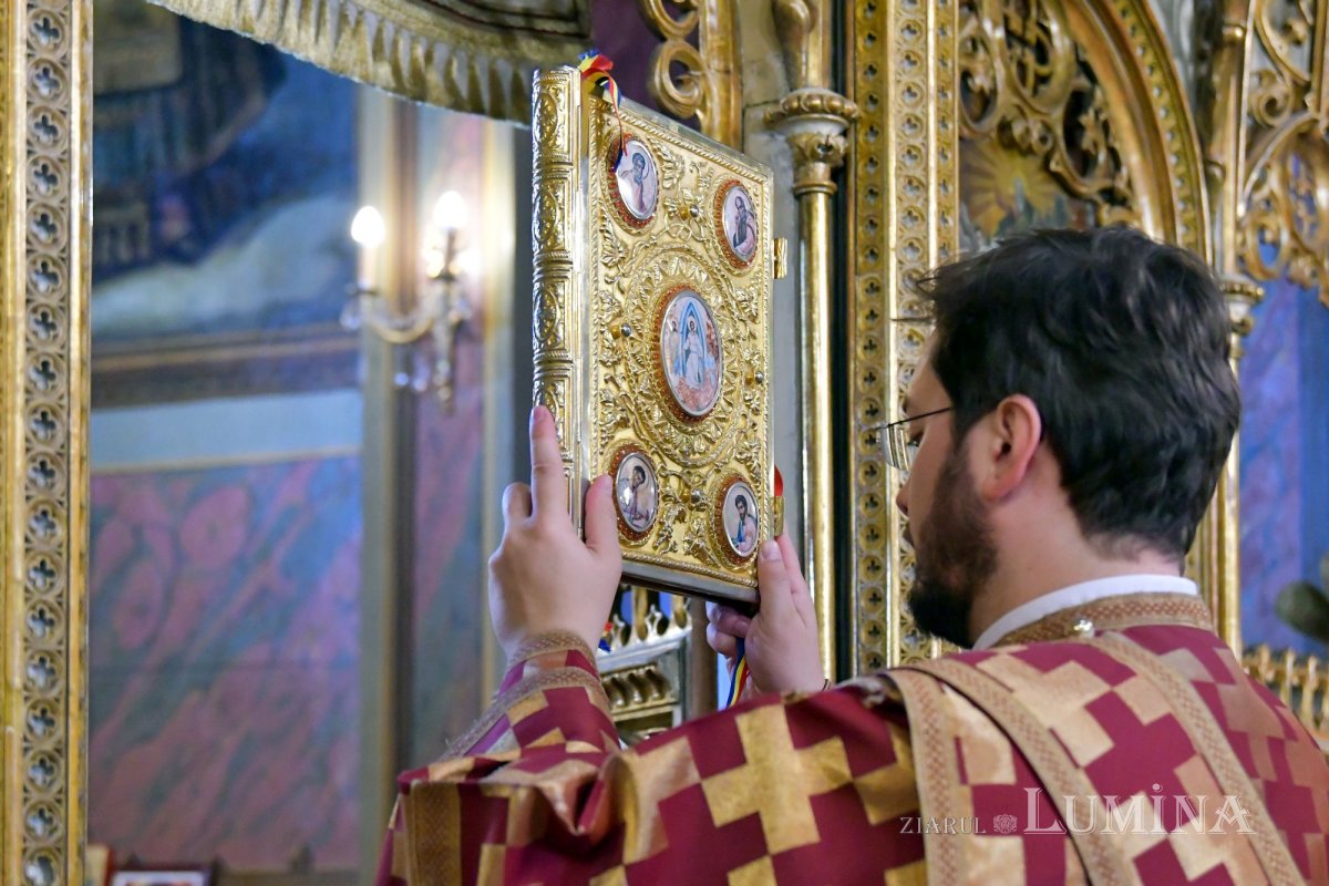 Sărbătorirea Mucenicului Ciprian la Biserica Zlătari din Capitală 154011