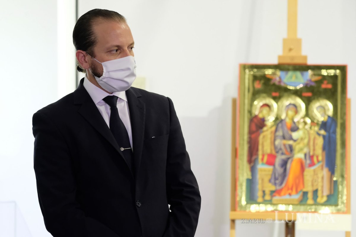 Expoziția „Icoana ortodoxă - lumina credinței” la Muzeul Satului din Capitală 154083