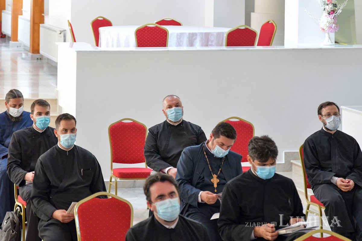 Adunarea Generală a Federaţiei Filantropia a Patriarhiei Române 154138