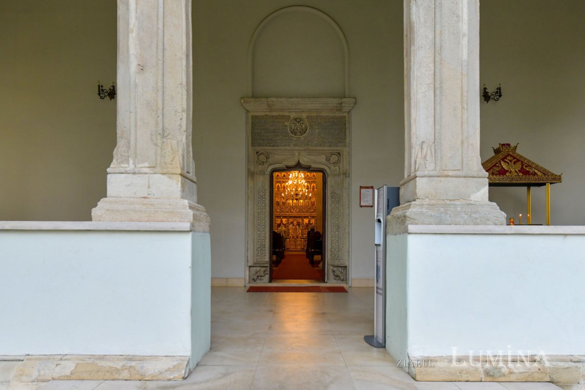 Mucenicii Serghie şi Vah, cinstiţi în biserica din incinta Palatului Cotroceni 154333