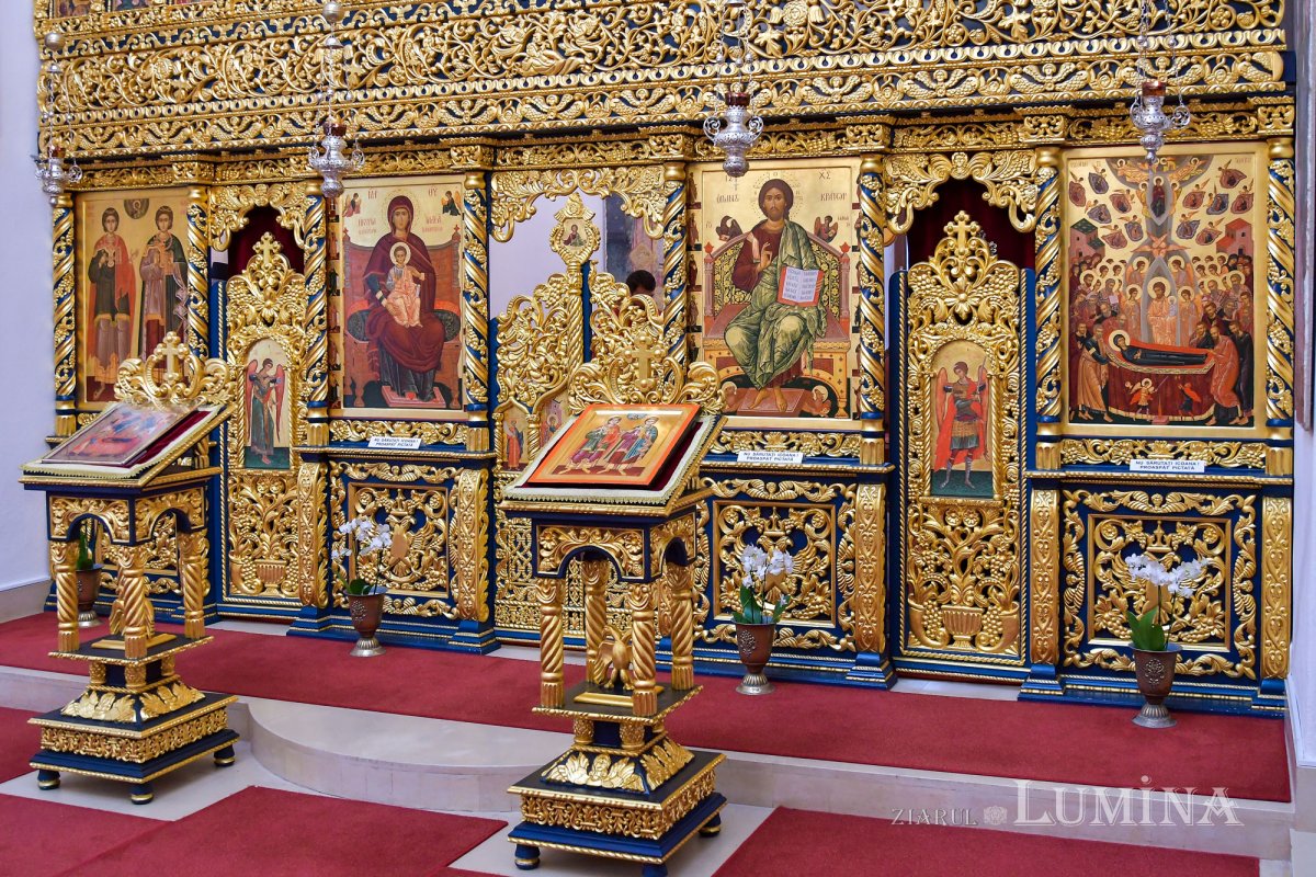 Mucenicii Serghie şi Vah, cinstiţi în biserica din incinta Palatului Cotroceni 154339