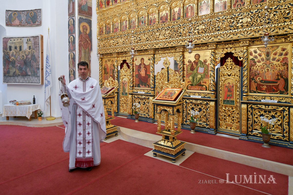 Mucenicii Serghie şi Vah, cinstiţi în biserica din incinta Palatului Cotroceni 154344
