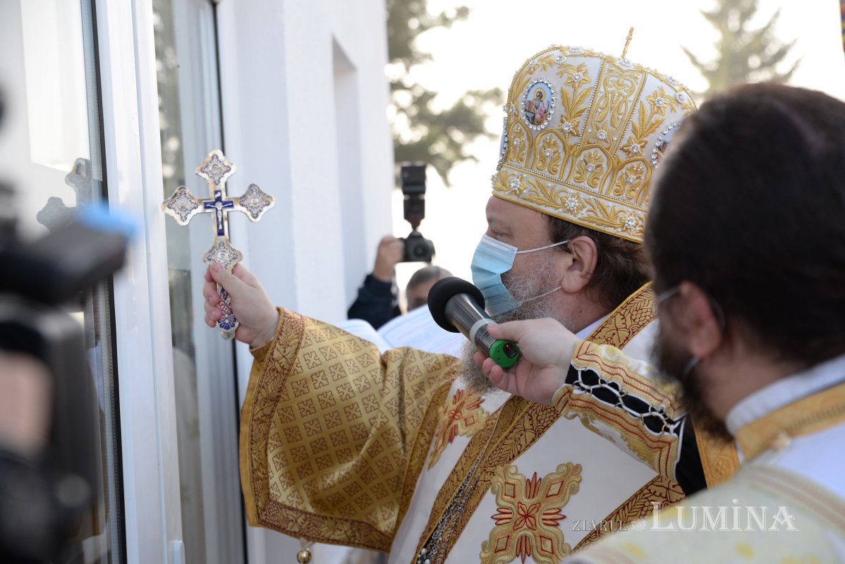 Veșmântul harului pentru o biserică înnoită din județul Ilfov 154535