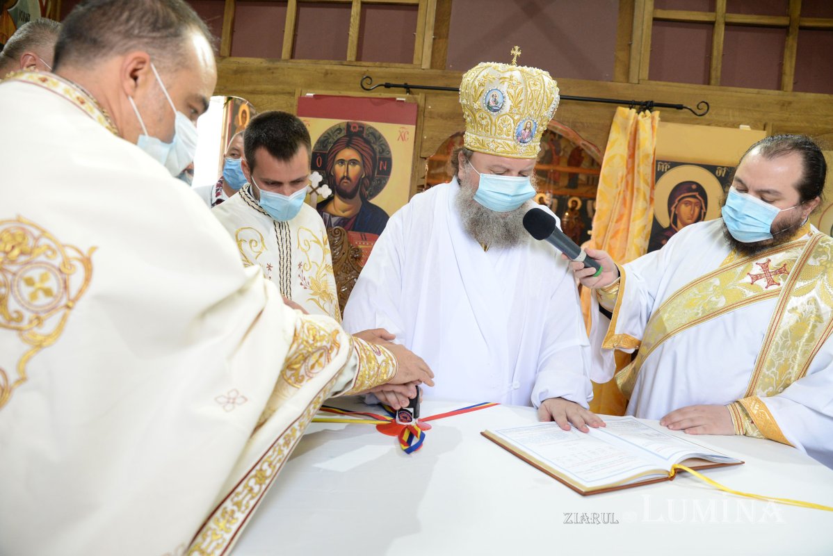 Veșmântul harului pentru o biserică înnoită din județul Ilfov 154542