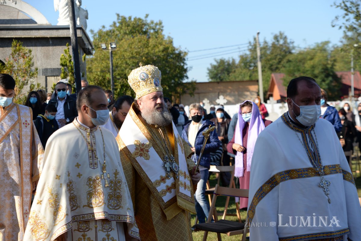 Veșmântul harului pentru o biserică înnoită din județul Ilfov 154551