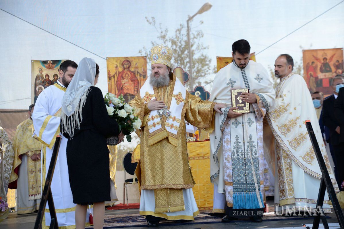 Veșmântul harului pentru o biserică înnoită din județul Ilfov 154573