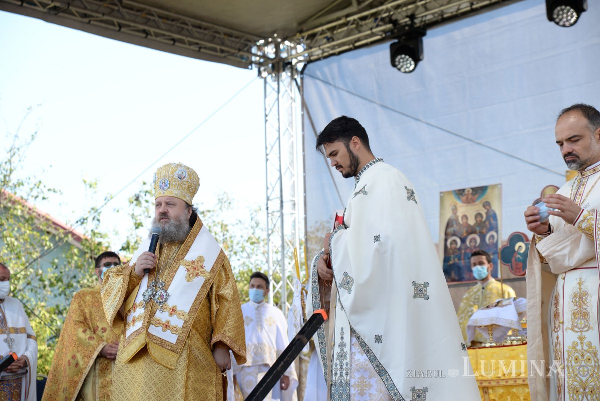 Veșmântul harului pentru o biserică înnoită din județul Ilfov 154574