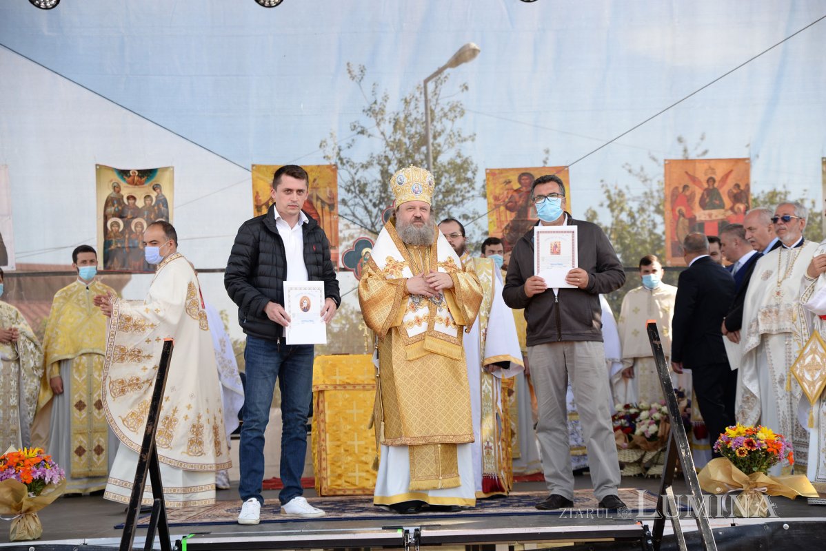 Veșmântul harului pentru o biserică înnoită din județul Ilfov 154589