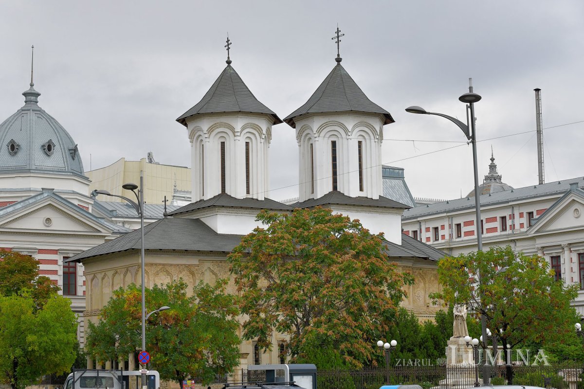 Altarele Capitalei închinate Sfintei Cuvioase Parascheva 154771