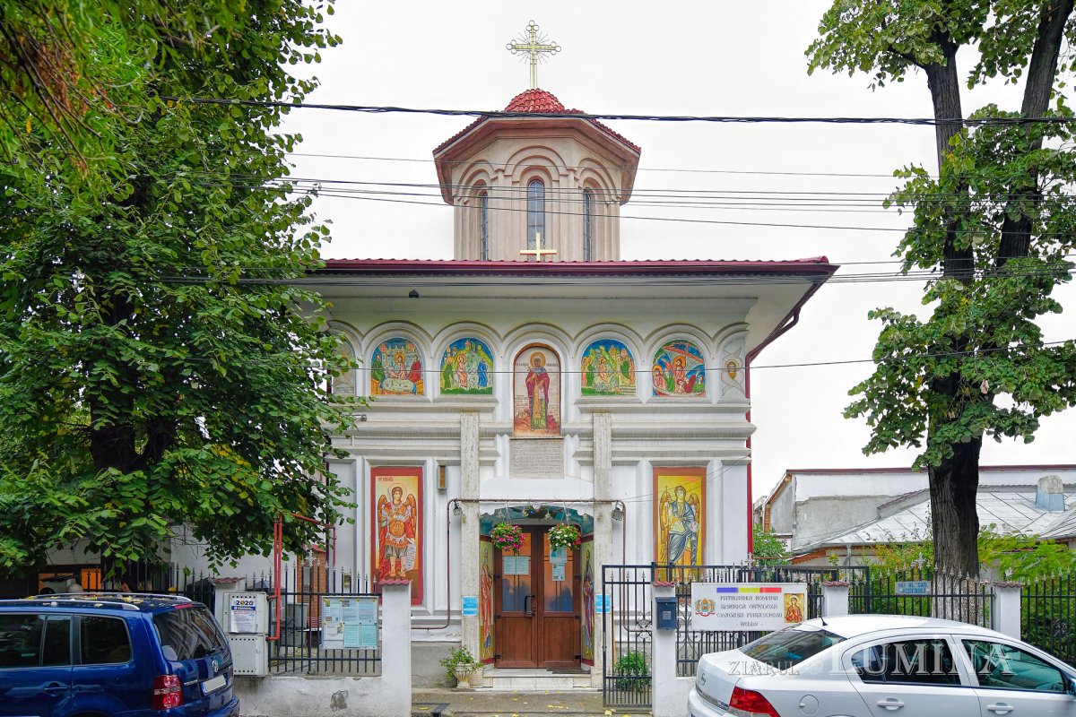 Altarele Capitalei închinate Sfintei Cuvioase Parascheva 154774