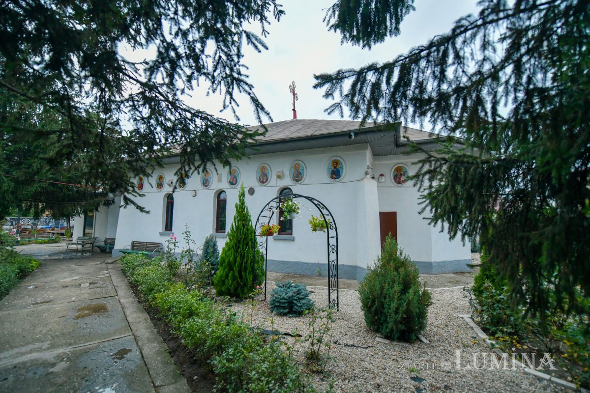 Altarele Capitalei închinate Sfintei Cuvioase Parascheva 154777