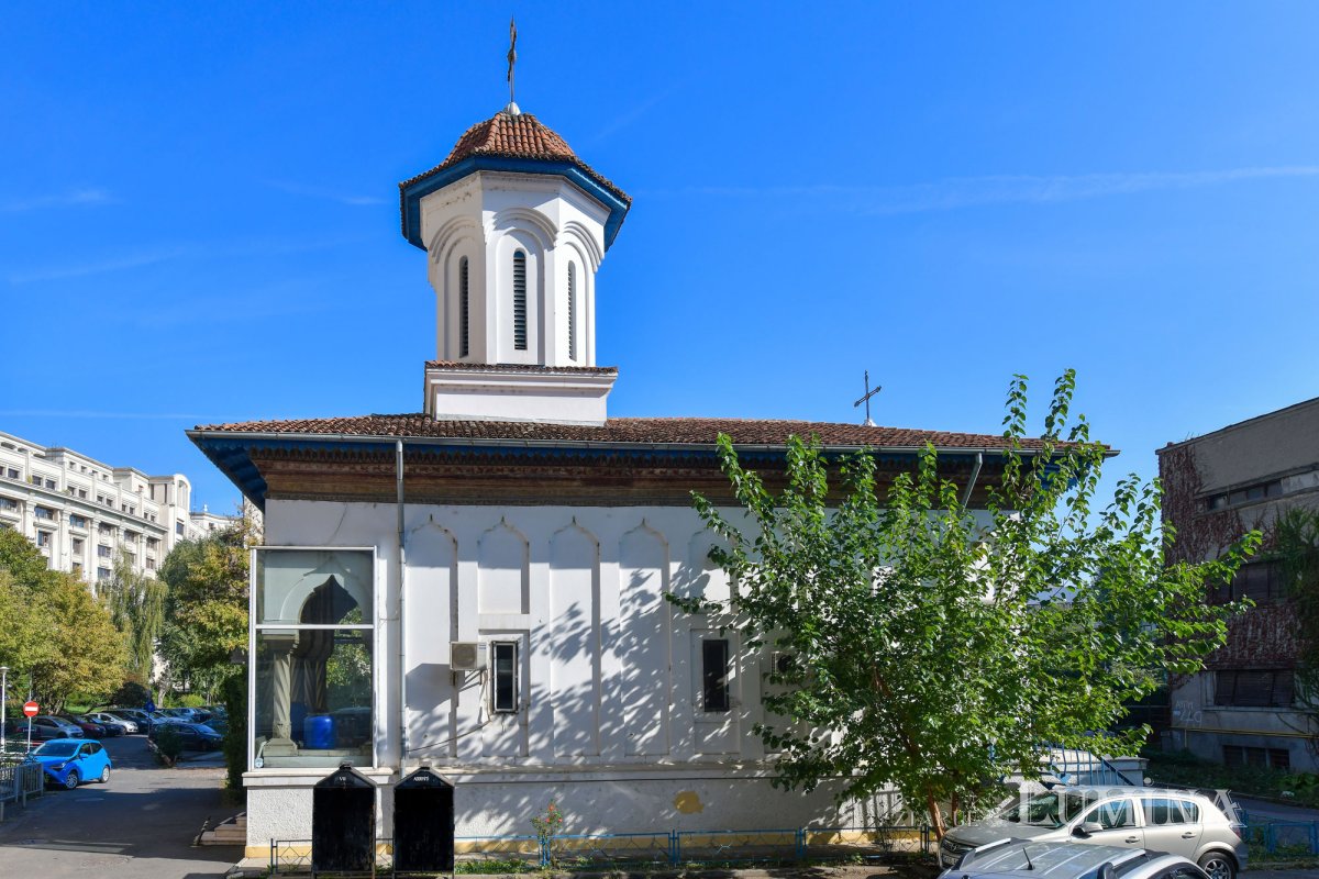 Altarele Capitalei închinate Sfintei Cuvioase Parascheva 154778