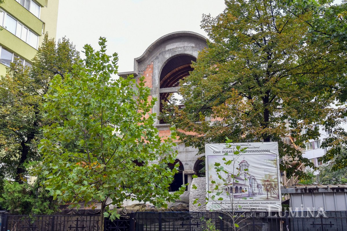 Altarele Capitalei închinate Sfintei Cuvioase Parascheva 154780