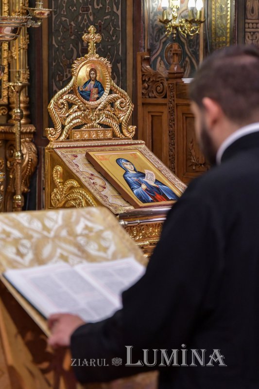 Priveghere pentru Cuvioasa Parascheva la Catedrala Patriarhală 154911