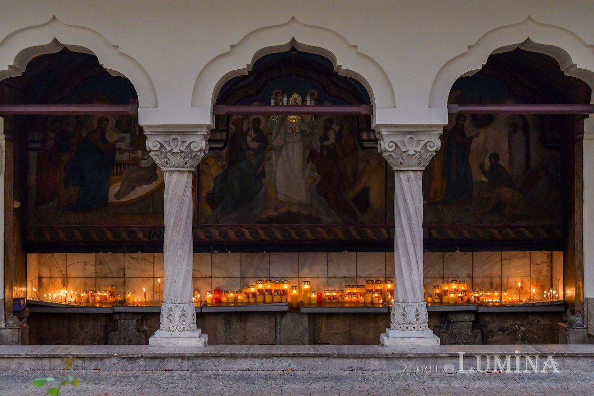 Priveghere pentru Cuvioasa Parascheva la Catedrala Patriarhală 154923