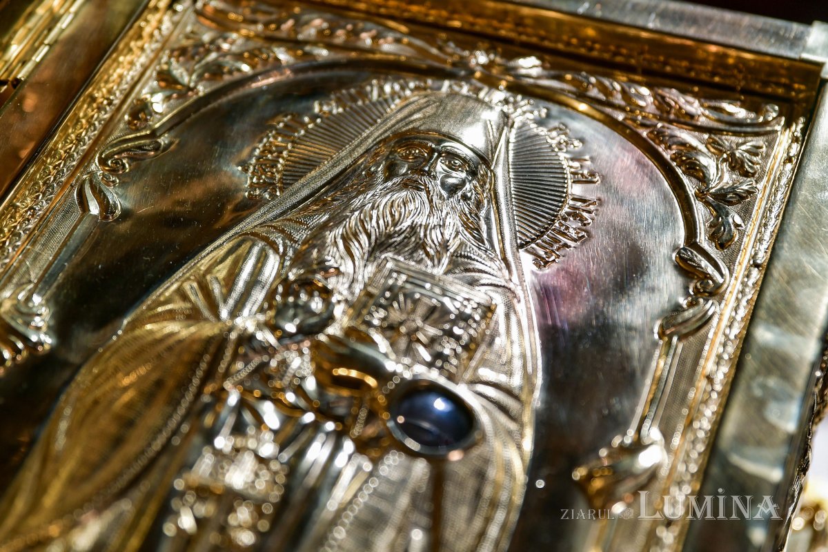 Sfințirea unei noi racle la Patriarhie pentru Mănăstirea Neamț 154948