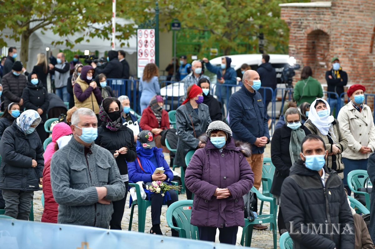 A început sărbătoarea Ocrotitorului Bucureștilor pe Colina Bucuriei 155596