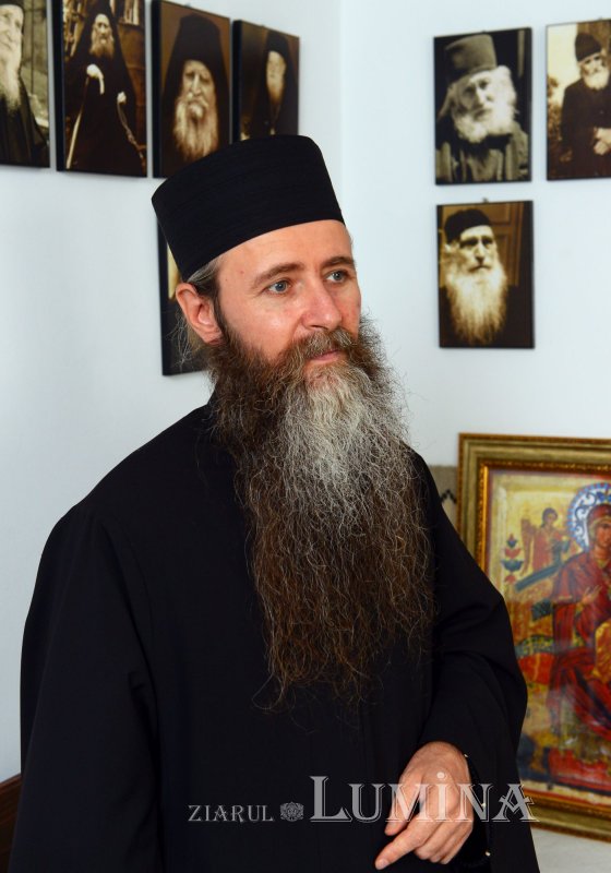 Cinstirea sfinților îi face contemporani cu noi 155512