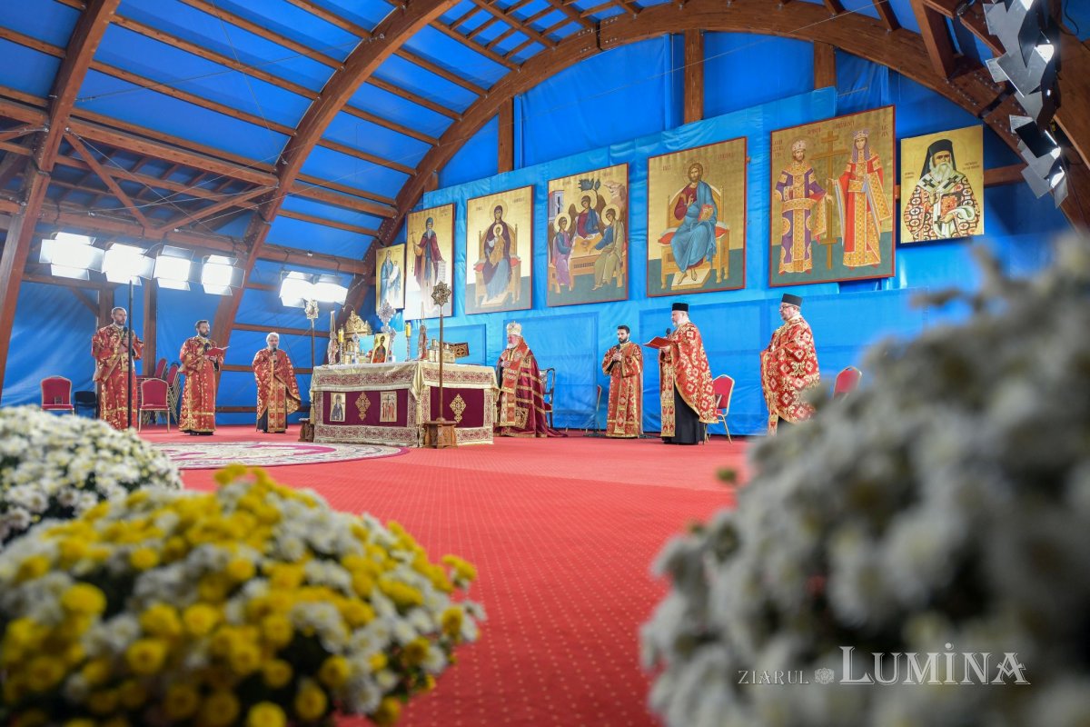 Prima seară de priveghere cu ocazia hramului Catedralei Patriarhale  155664