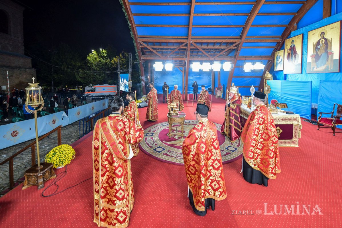 Prima seară de priveghere cu ocazia hramului Catedralei Patriarhale  155665