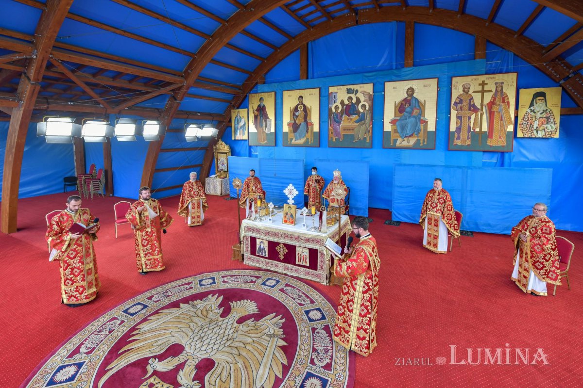 Prinos de laudă adus Mucenicului Dimitrie la Catedrala Patriarhală 155690