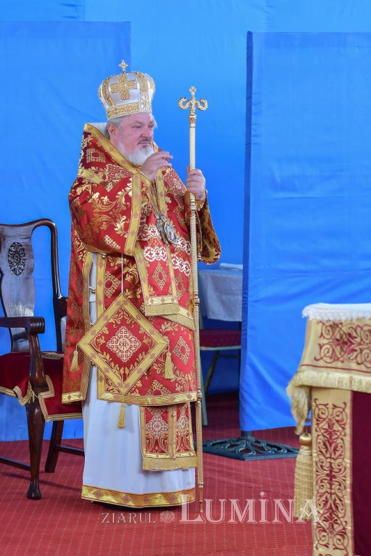 Prinos de laudă adus Mucenicului Dimitrie la Catedrala Patriarhală 155691