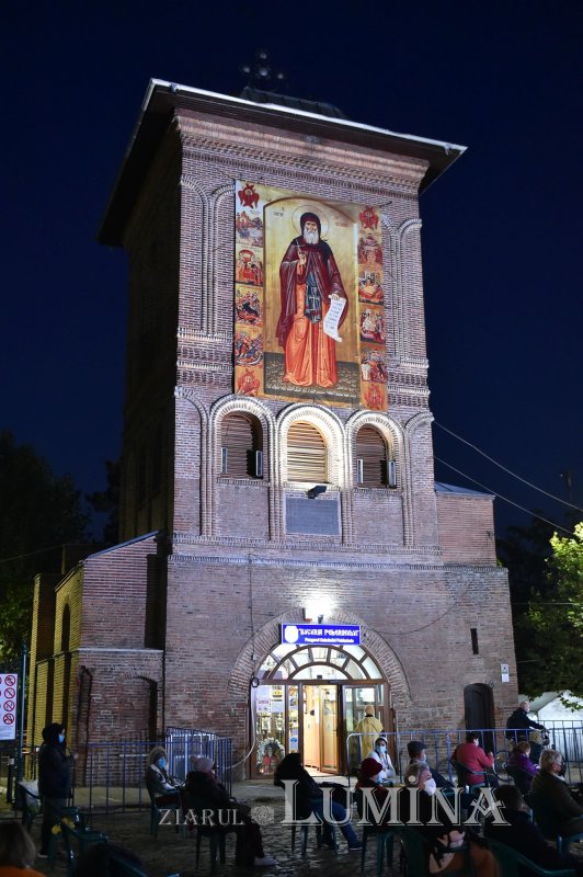 Rugăciune de seară  la Catedrala Patriarhală pentru Ocrotitorul Bucureştilor 155794