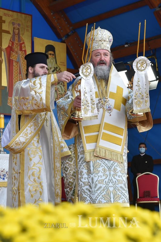 „Sfinții vin spre noi, ca noi să ne apropiem de Dumnezeu” 155886