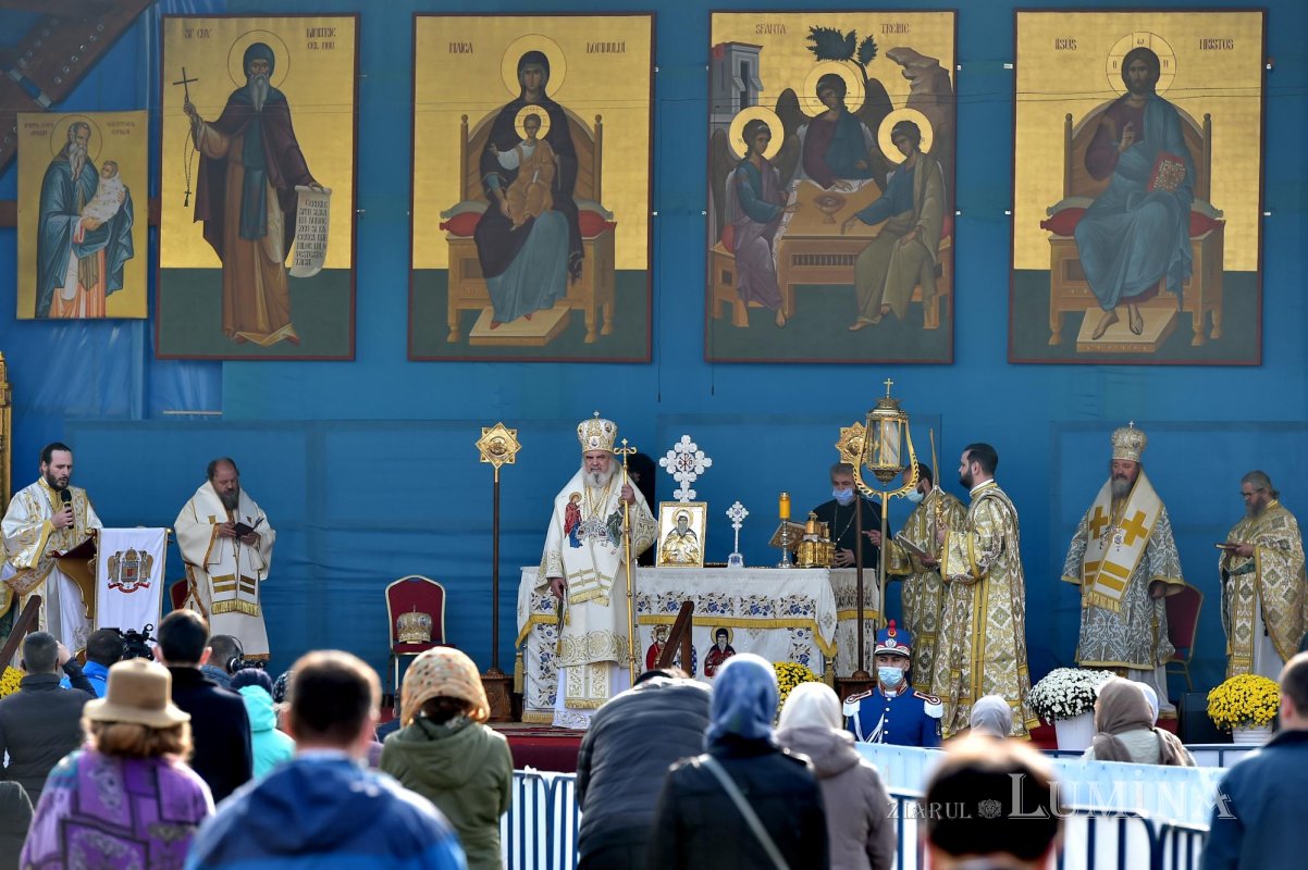 „Sfinții vin spre noi, ca noi să ne apropiem de Dumnezeu” 155887